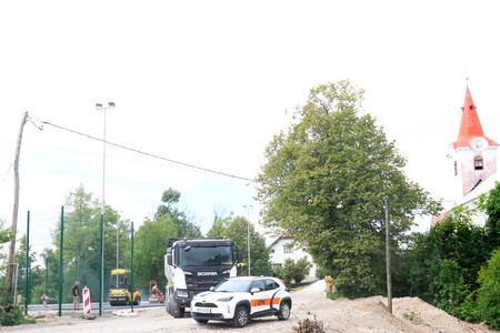 ASFALTIRANJE IGIŠČA SVETI VID 08 FOTO LJUBO VUKELIČ